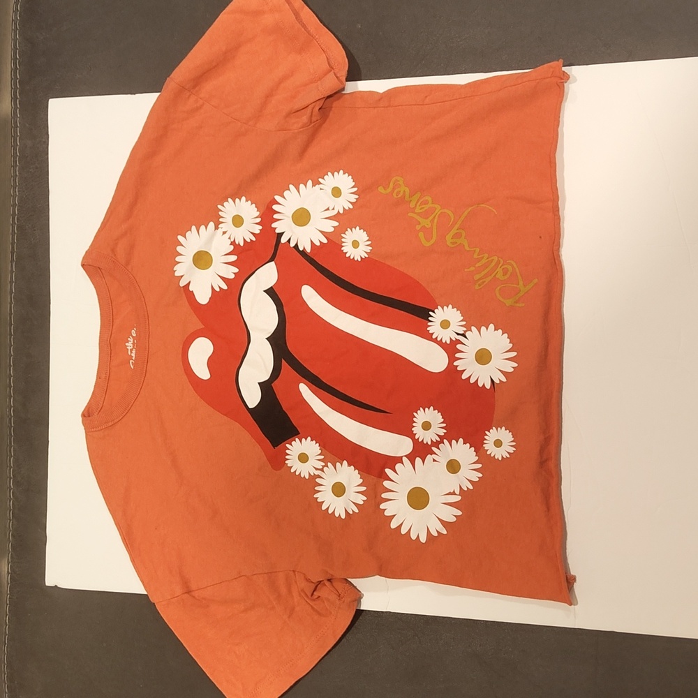 The Rolling Stones Coral Colored Cotton Womens Tee Shirt Small